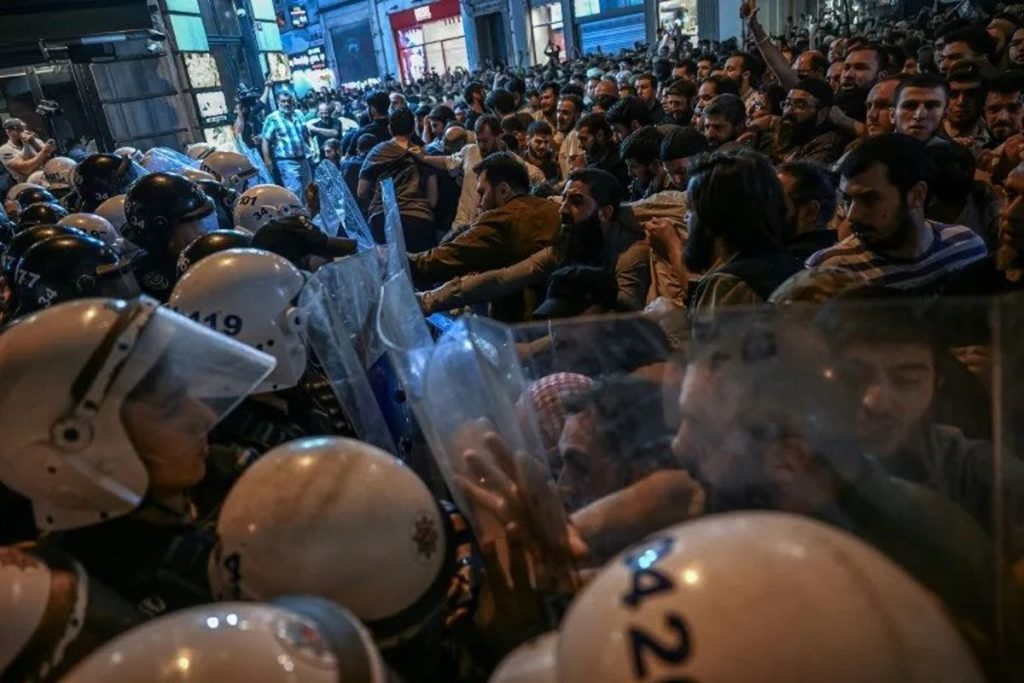 Kartun Nabi Muhammad Picu Ledakan Emosi Erdogan!