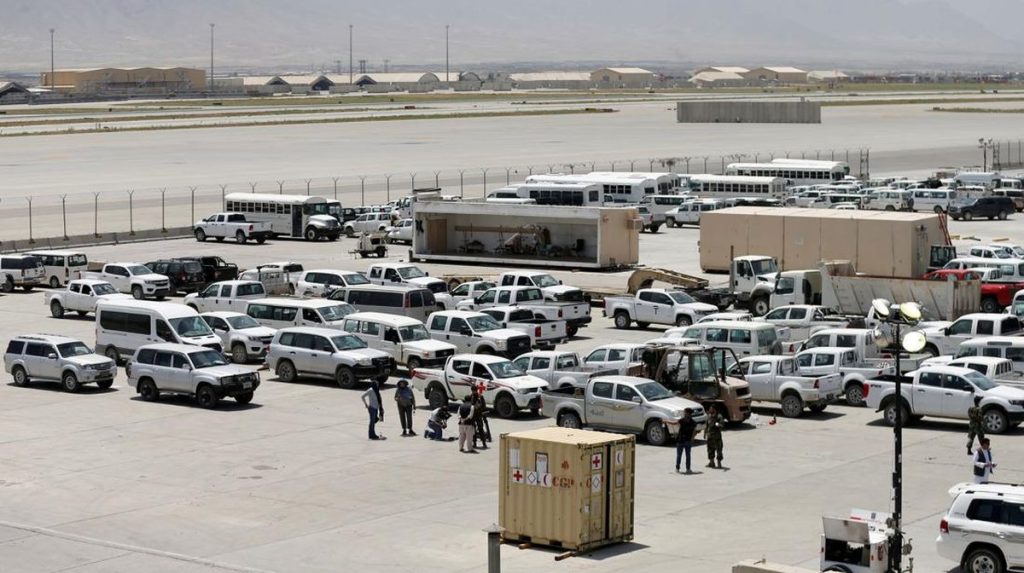 Taliban Tolak Rebut 1 Pangkalan Udara Trump