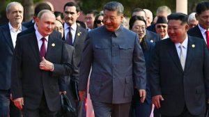 Xi Jinping Putin dan Kim 3 Pemimpin Baru Tampil Parade Militer