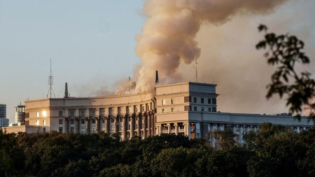 Rusia Lepas 805 Drone, Gedung Ukraina Terbakar Hebat